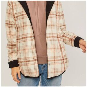 O8 Love Tree reversible black corduroy and cream/tan plaid flannel button jacket